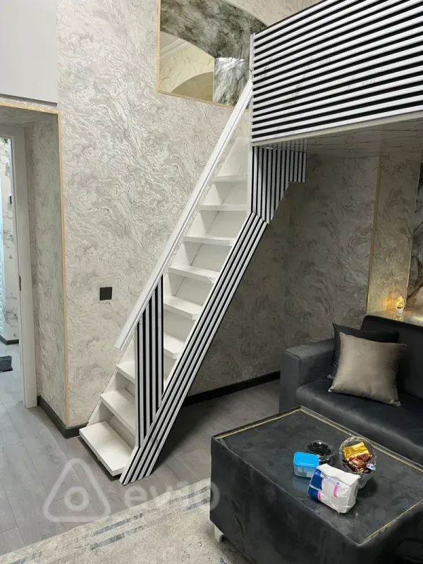 Satılır 1 otaqlı köhnə tikili 26 m²