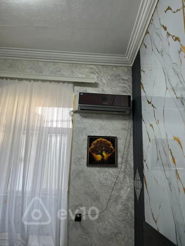 Satılır 1 otaqlı köhnə tikili 26 m²