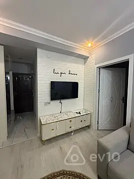 Kirayə verilir 2 otaqlı yeni tikili 50 m²