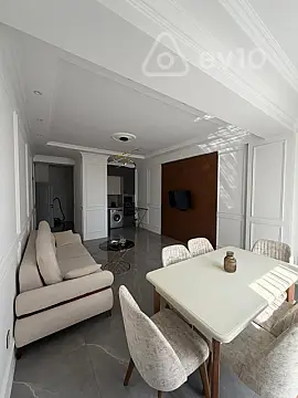 Kirayə verilir 2 otaqlı yeni tikili 80 m²
