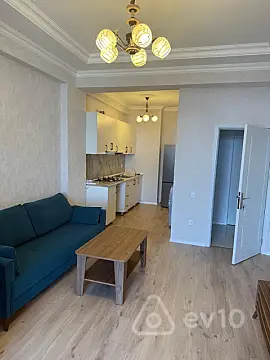 Kirayə verilir 2 otaqlı yeni tikili 75 m²
