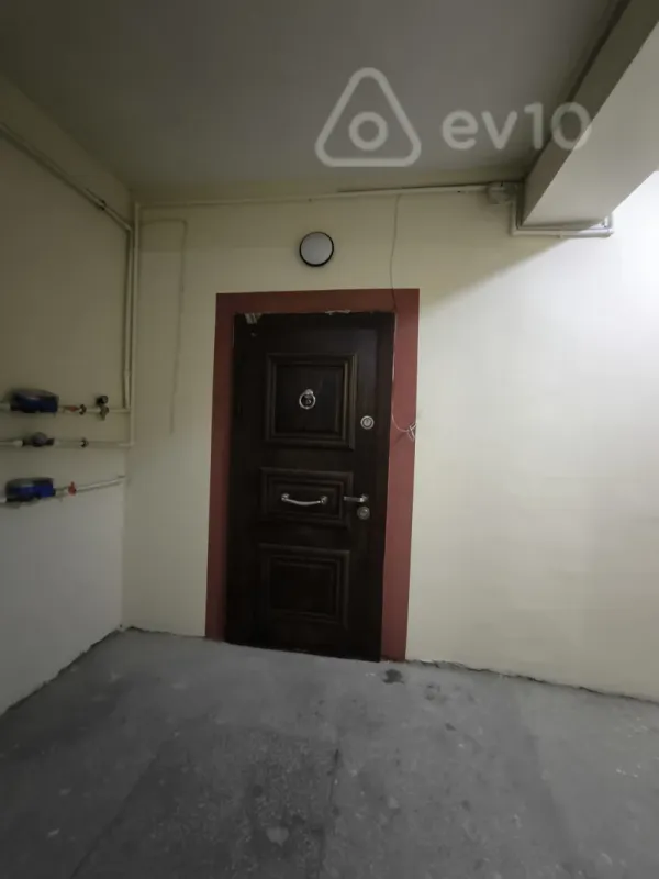 Kirayə verilir 2 otaqlı yeni tikili 80 m²