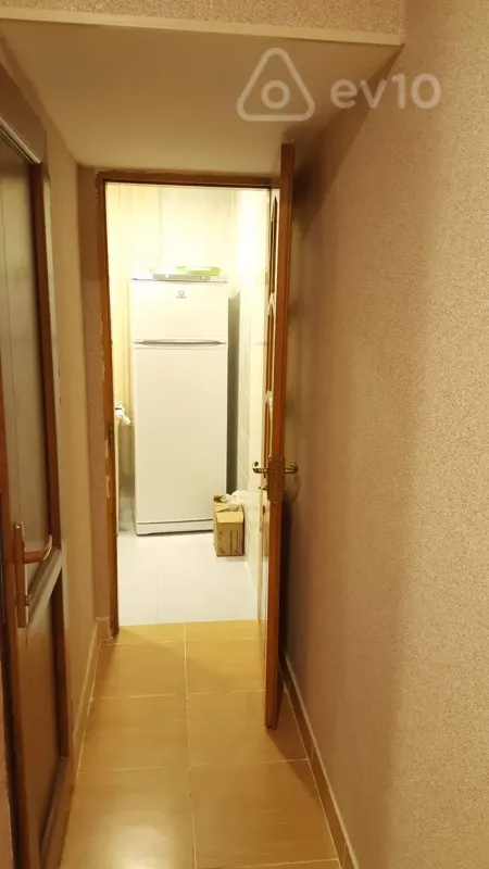 Kirayə verilir 2 otaqlı yeni tikili 70 m²