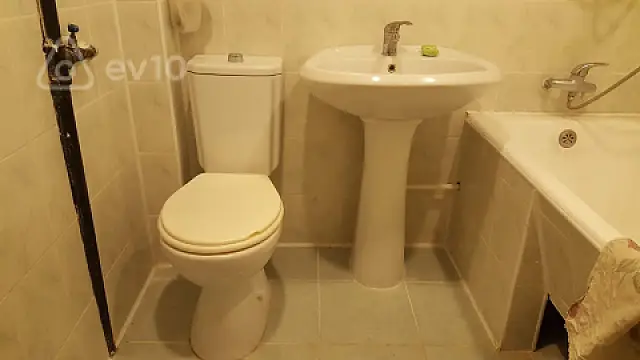 Kirayə verilir 2 otaqlı yeni tikili 70 m²