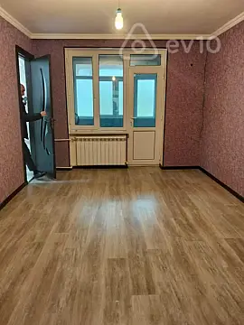 Satılır 3 otaqlı köhnə tikili 60 m²