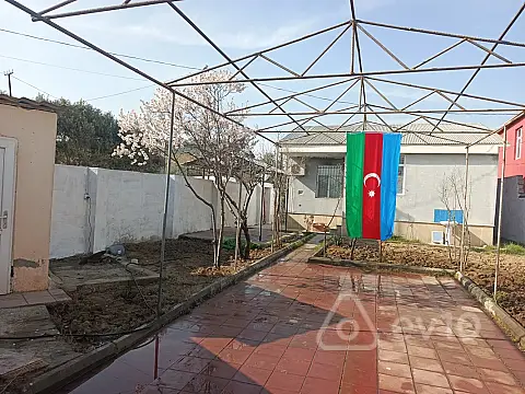 Kirayə verilir 3 otaqlı həyət evi 100 m²