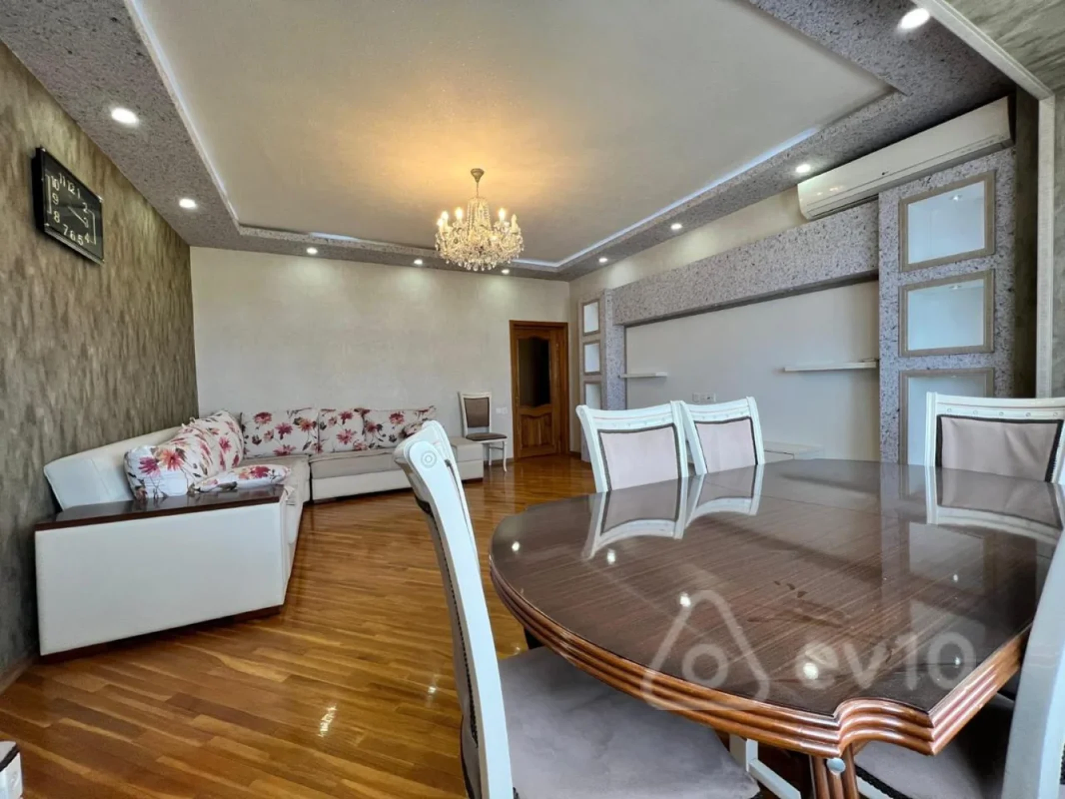 Kirayə verilir 3 otaqlı köhnə tikili 69 m²