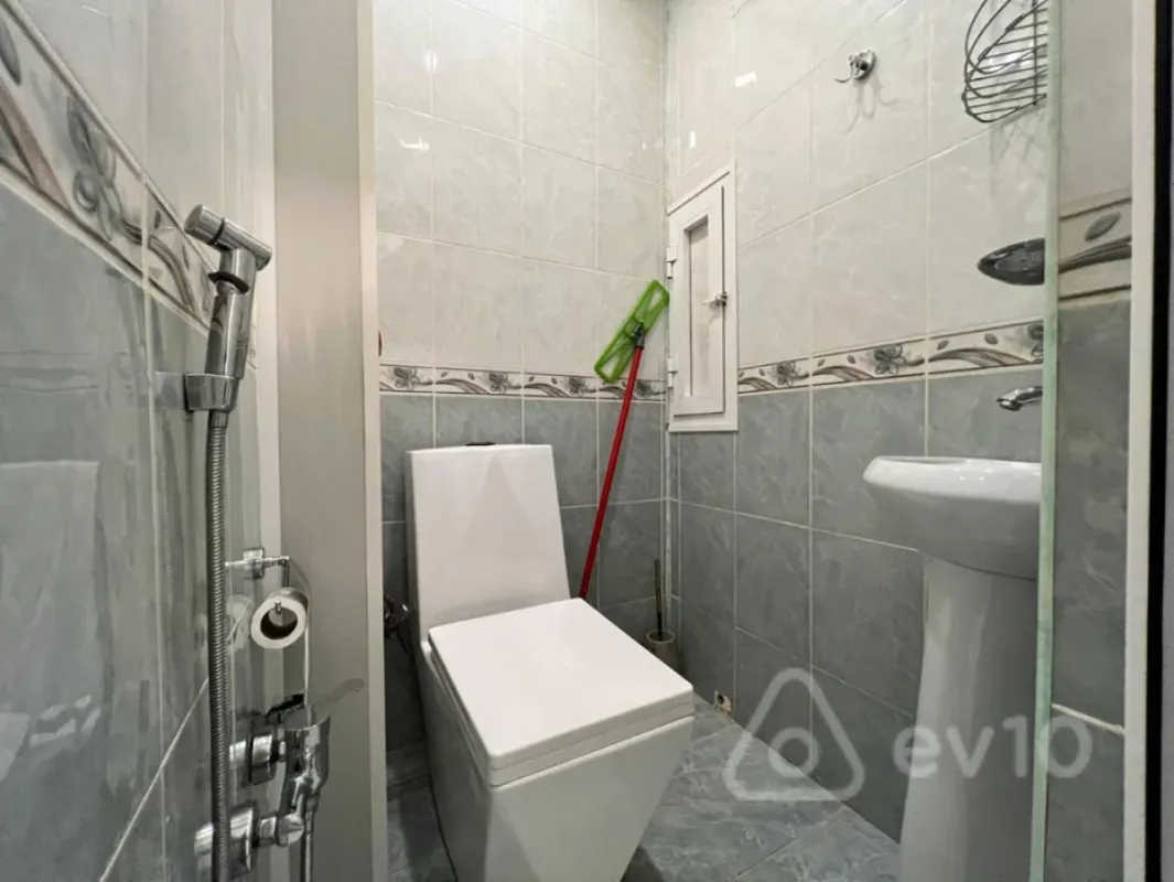 Kirayə verilir 3 otaqlı köhnə tikili 69 m²