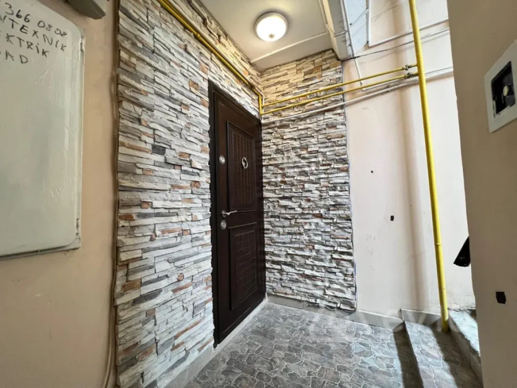 Kirayə verilir 3 otaqlı köhnə tikili 69 m²