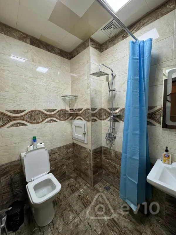 Kirayə verilir 2 otaqlı yeni tikili 60 m²