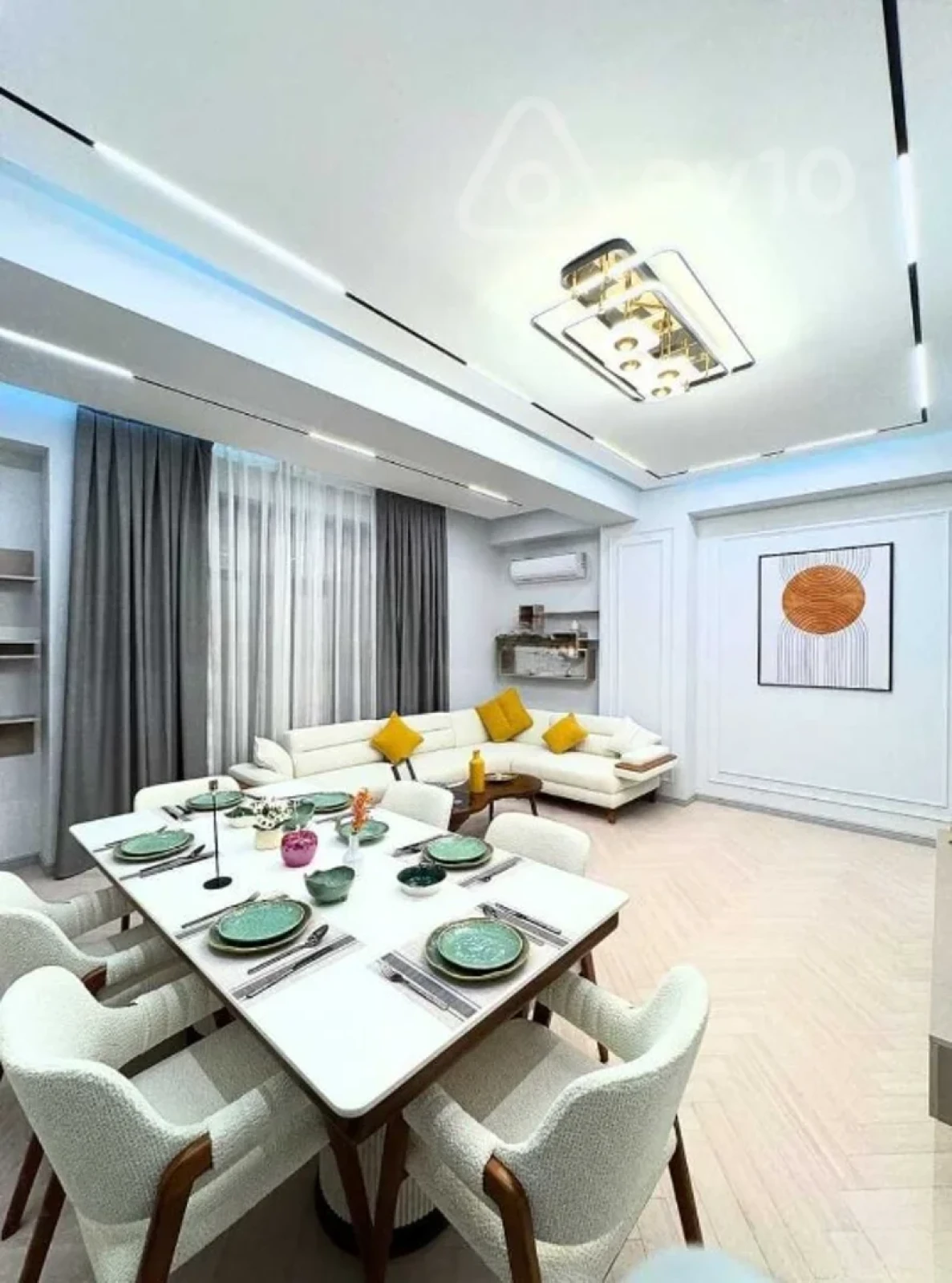 Satılır 3 otaqlı yeni tikili 125 m²
