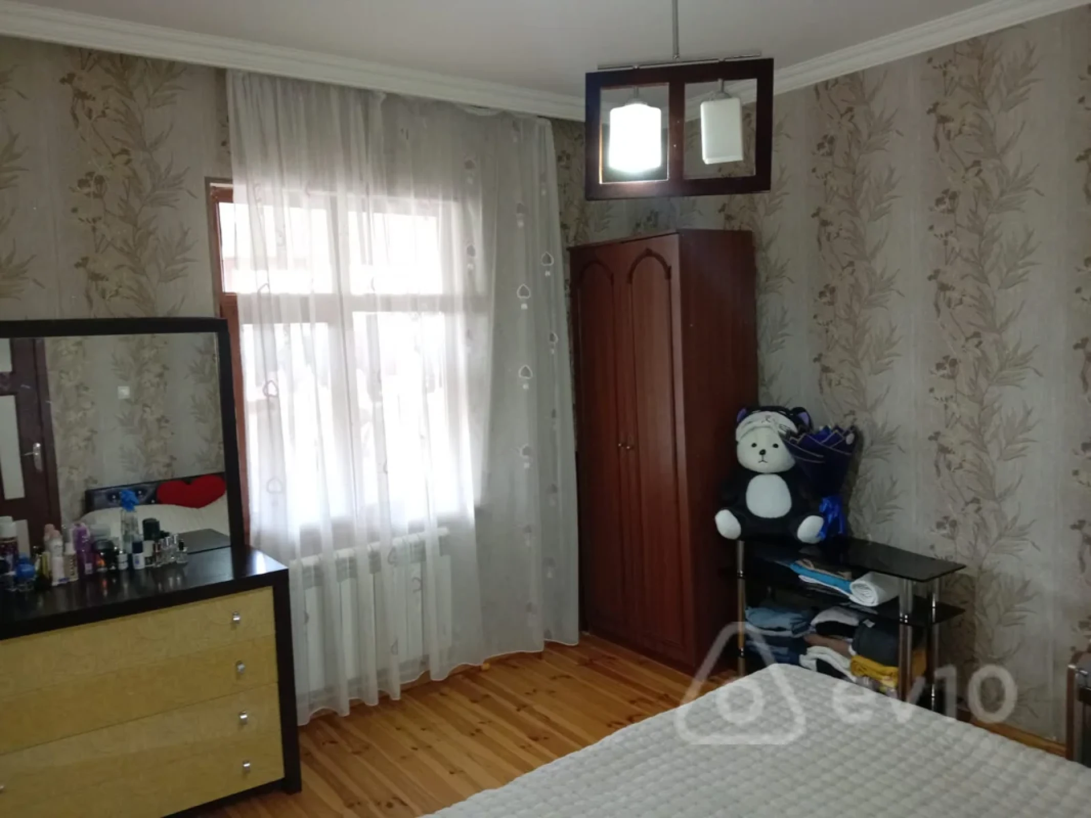 Kirayə verilir 2 otaqlı köhnə tikili 60 m²