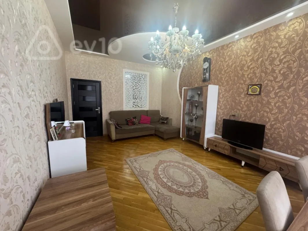 Satılır 3 otaqlı yeni tikili 98 m²