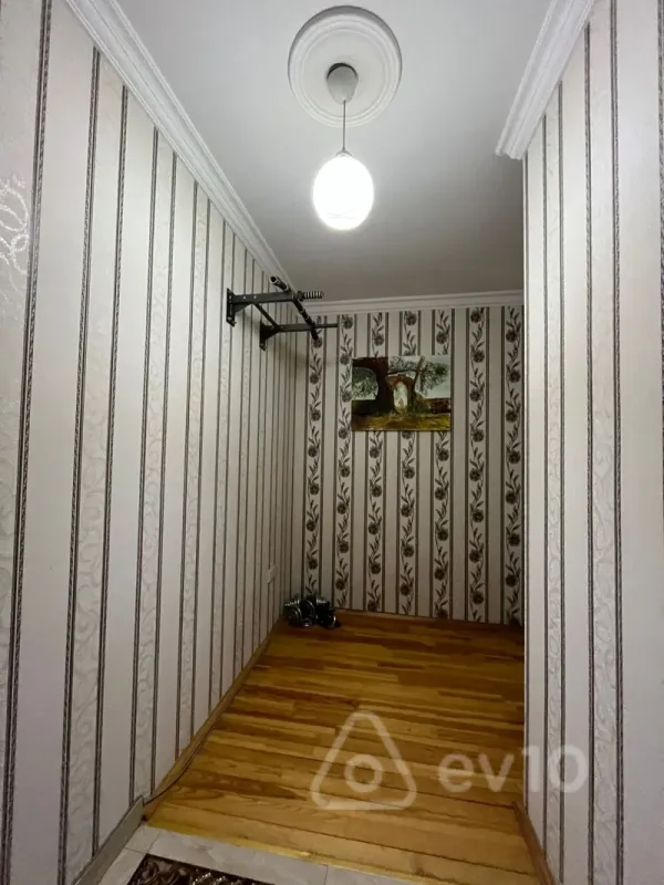 Satılır 2 otaqlı yeni tikili 82 m²