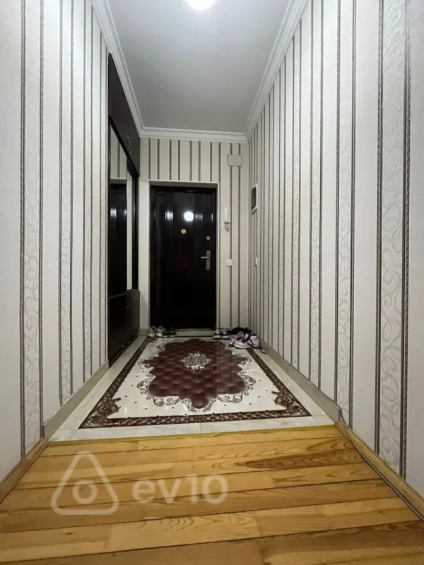 Satılır 2 otaqlı yeni tikili 82 m²