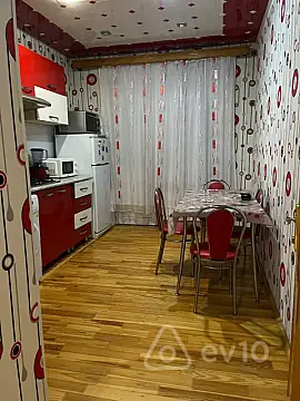 Satılır 2 otaqlı yeni tikili 82 m²