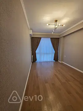 Satılır 3 otaqlı yeni tikili 95 m²