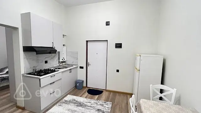 Kirayə verilir 1 otaqlı köhnə tikili 35 m²