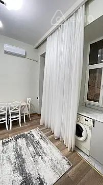 Kirayə verilir 1 otaqlı köhnə tikili 35 m²