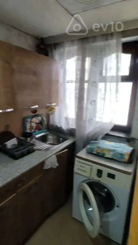 Kirayə verilir 1 otaqlı həyət evi 44 m²