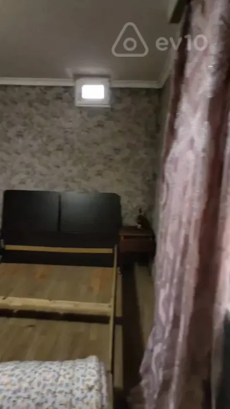 Kirayə verilir 1 otaqlı həyət evi 44 m²