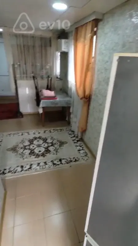 Kirayə verilir 1 otaqlı həyət evi 44 m²