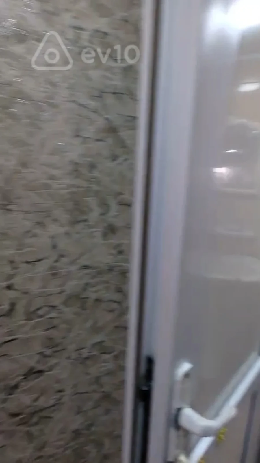 Kirayə verilir 1 otaqlı həyət evi 44 m²