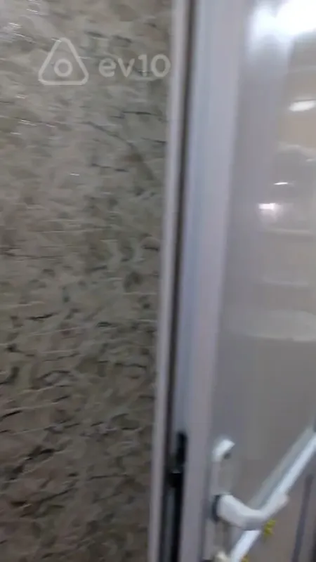 Kirayə verilir 1 otaqlı həyət evi 44 m²