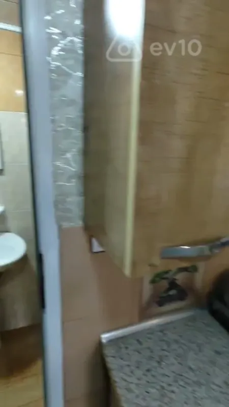 Kirayə verilir 1 otaqlı həyət evi 44 m²