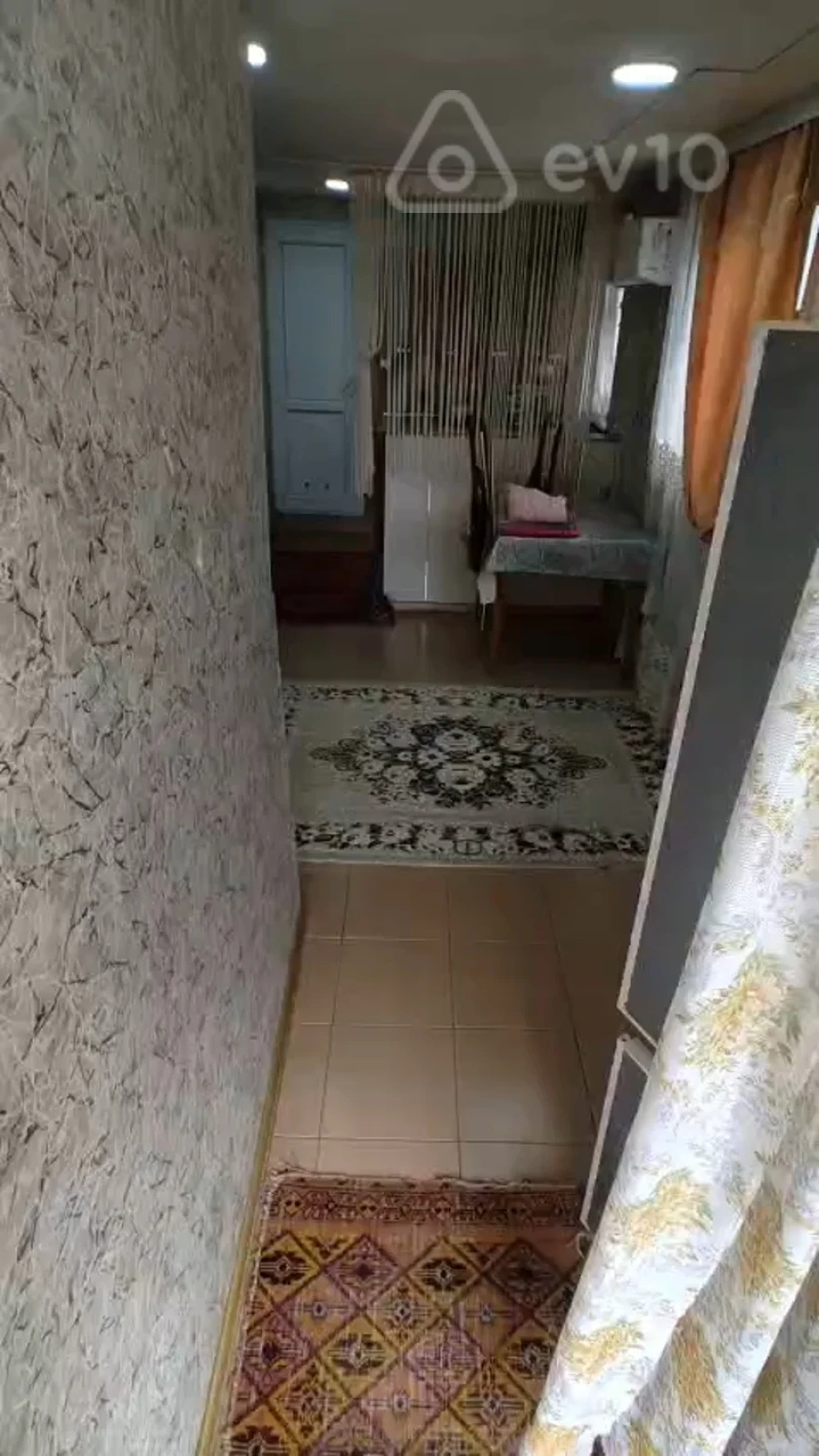 Kirayə verilir 1 otaqlı həyət evi 44 m²