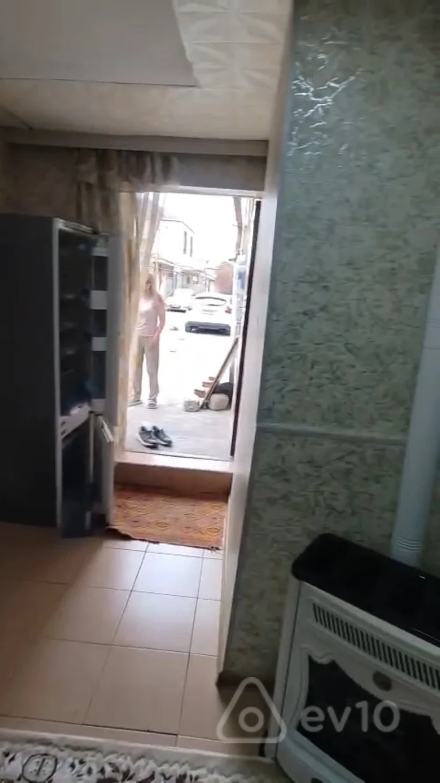 Kirayə verilir 1 otaqlı həyət evi 44 m²