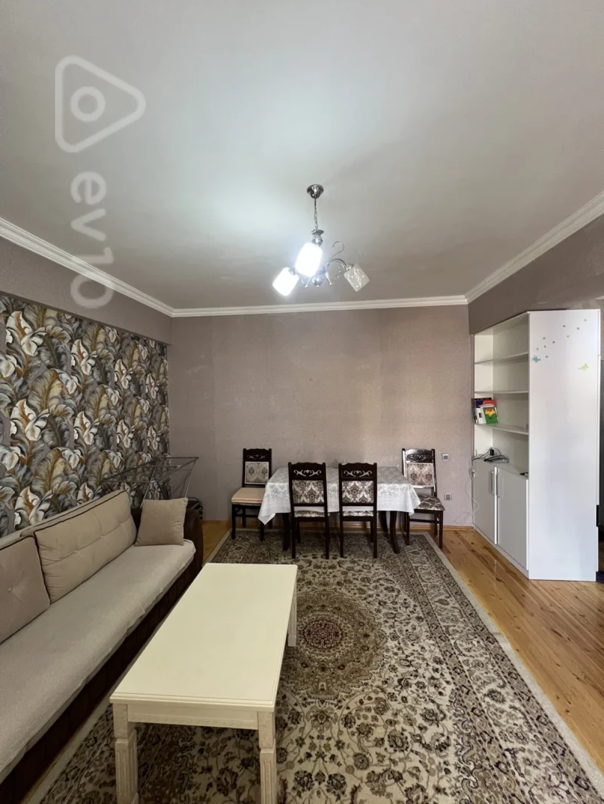 Kirayə verilir 2 otaqlı yeni tikili 54 m²