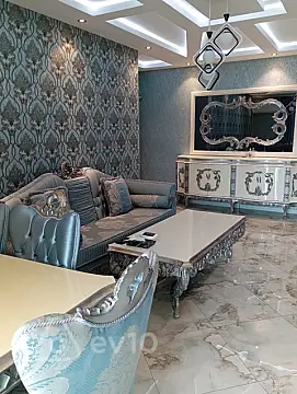 Kirayə verilir 3 otaqlı yeni tikili 200 m²