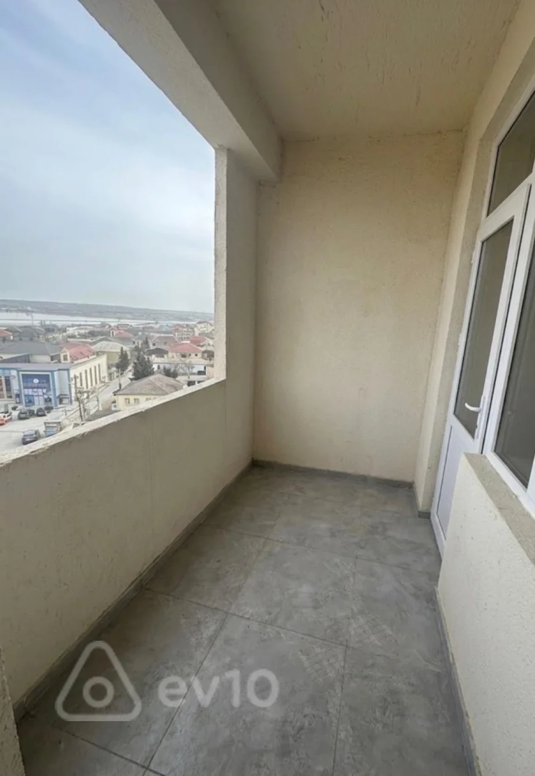 Satılır 3 otaqlı yeni tikili 92 m²