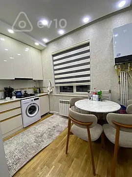 Satılır 3 otaqlı yeni tikili 85 m²