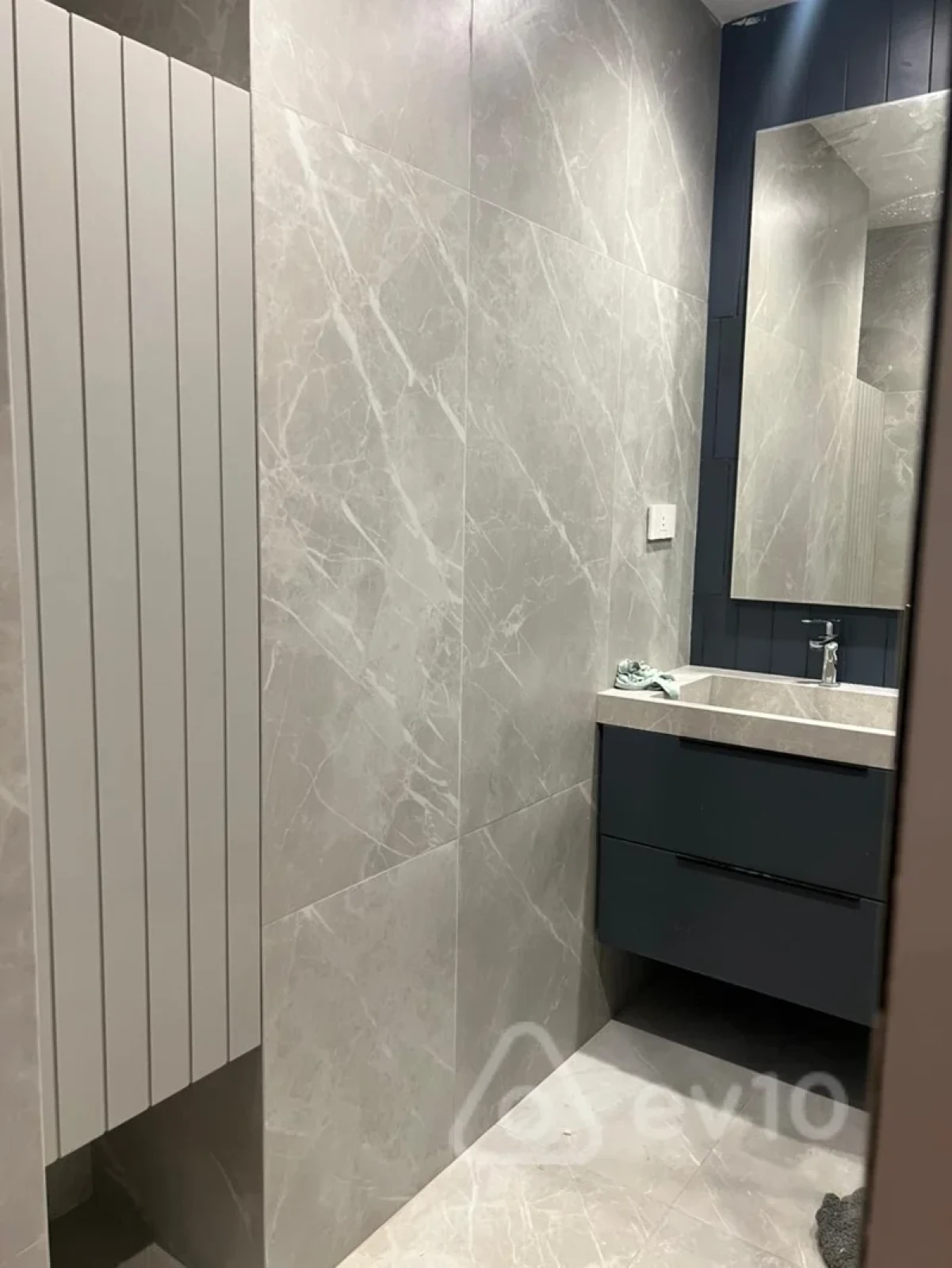 Satılır 3 otaqlı yeni tikili 110 m²