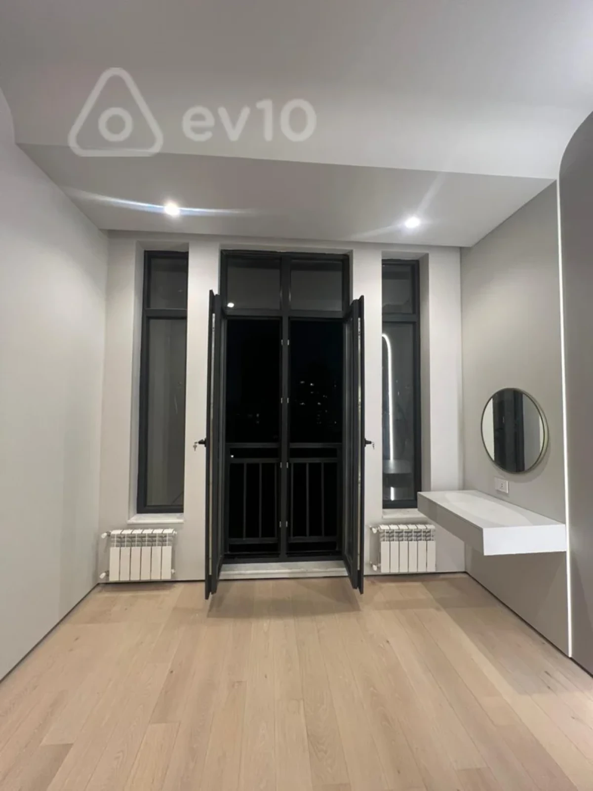 Satılır 3 otaqlı yeni tikili 110 m²