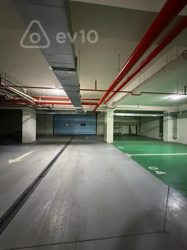 Satılır 3 otaqlı yeni tikili 110 m²