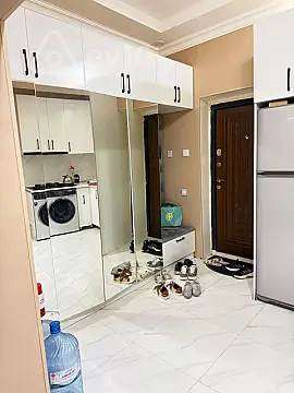 Kirayə verilir 2 otaqlı yeni tikili 75 m²