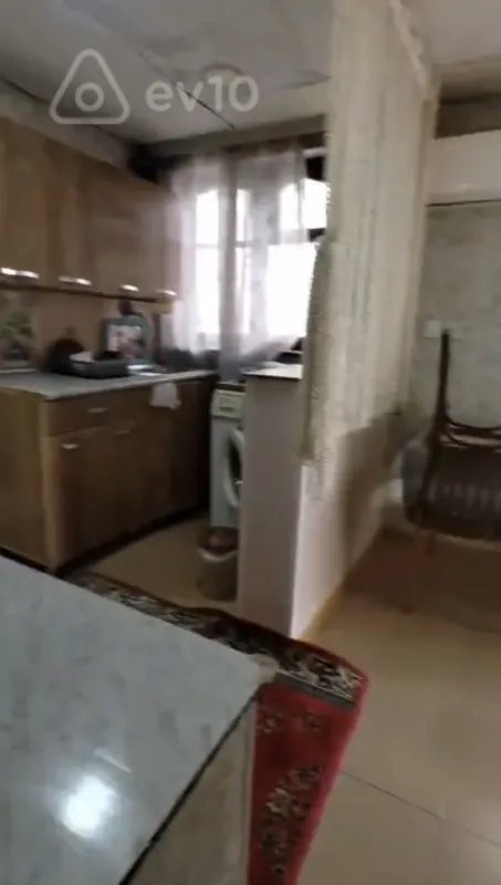 Kirayə verilir 1 otaqlı həyət evi 40 m²