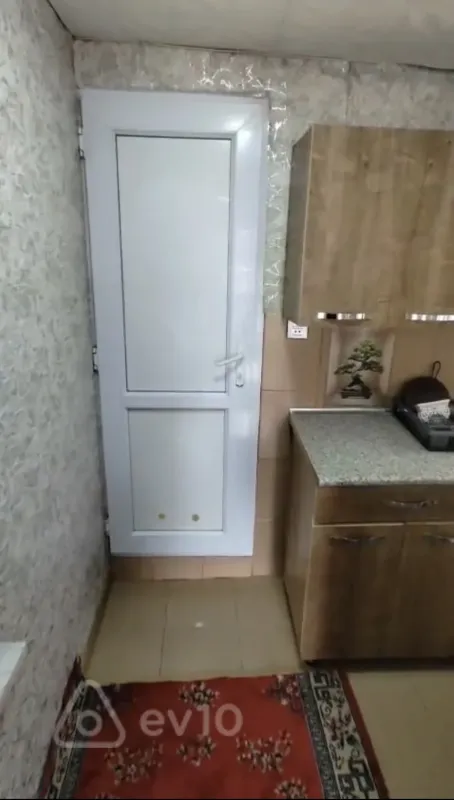 Kirayə verilir 1 otaqlı həyət evi 40 m²