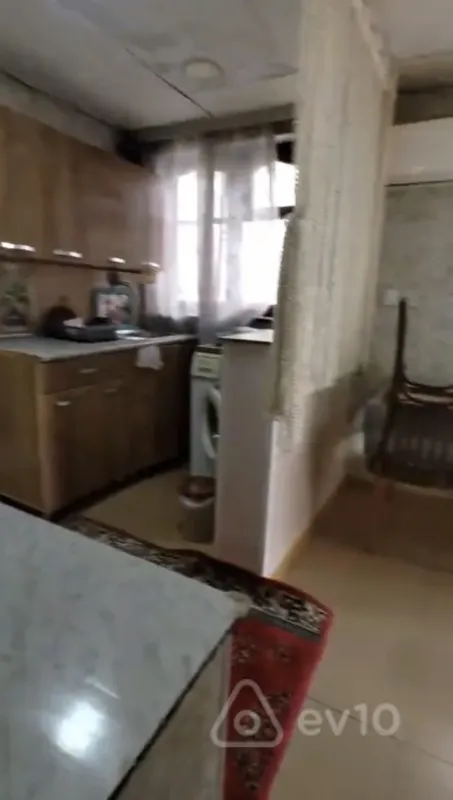 Kirayə verilir 1 otaqlı həyət evi 40 m²