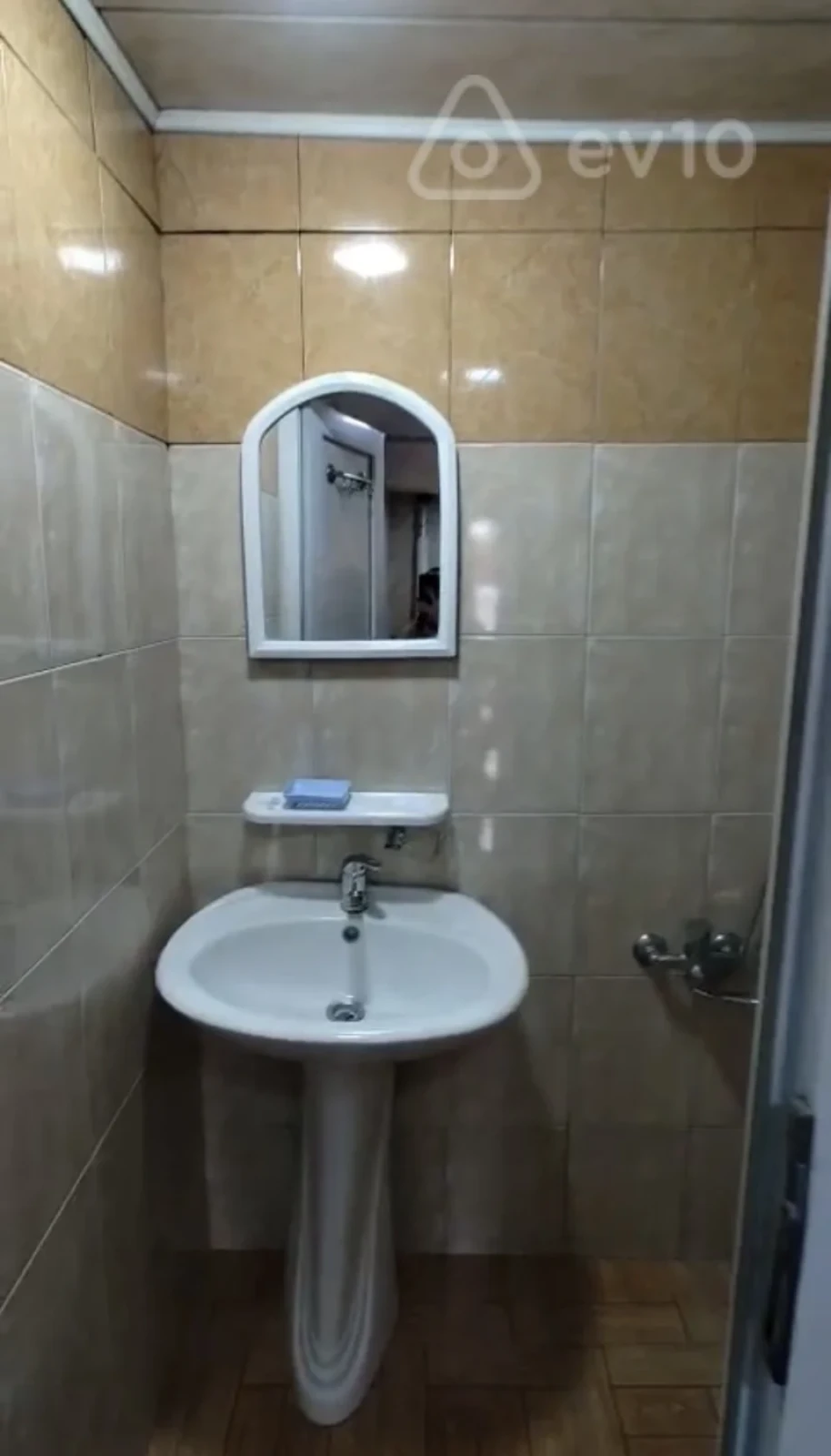 Kirayə verilir 1 otaqlı həyət evi 40 m²