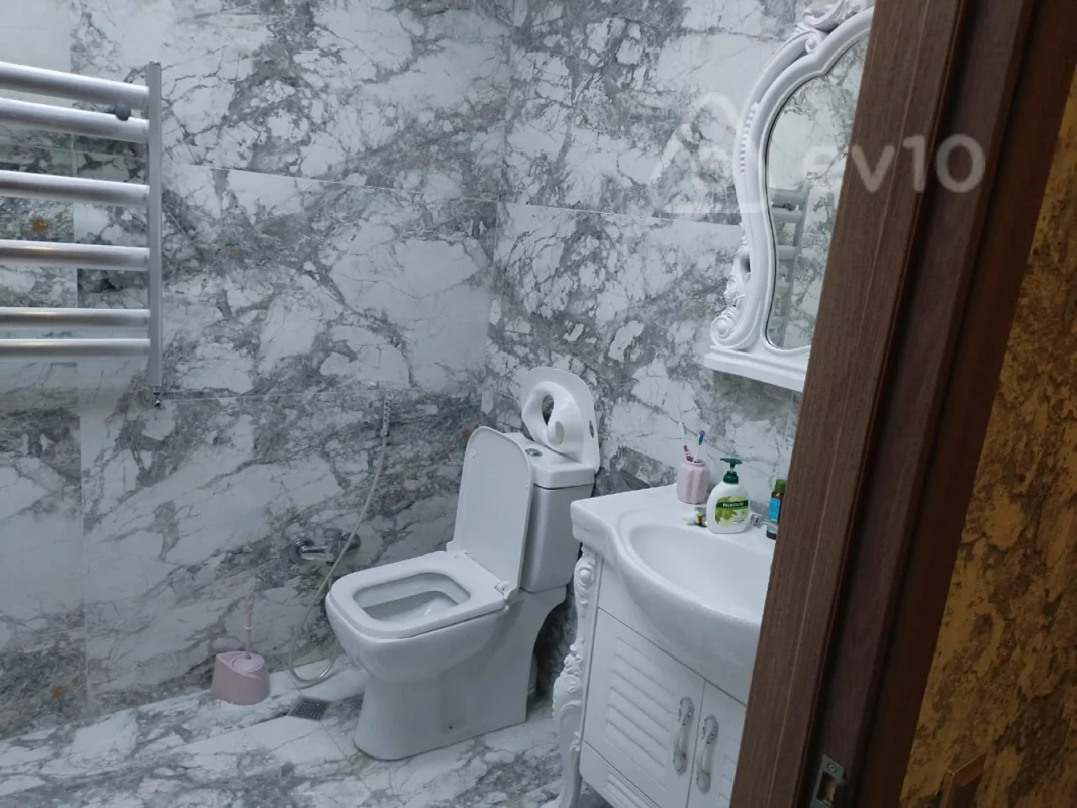 Kirayə verilir 2 otaqlı yeni tikili 64 m²