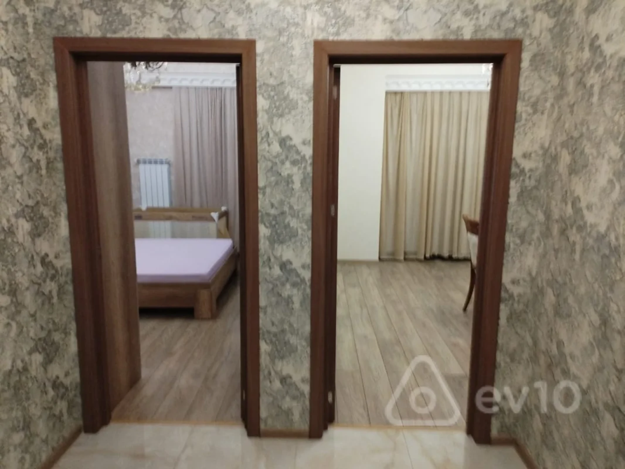 Kirayə verilir 2 otaqlı yeni tikili 64 m²