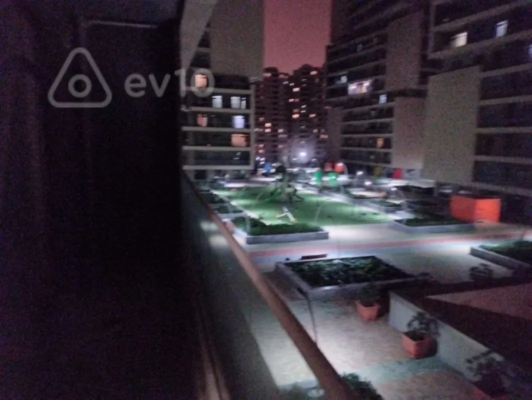 Kirayə verilir 2 otaqlı yeni tikili 64 m²