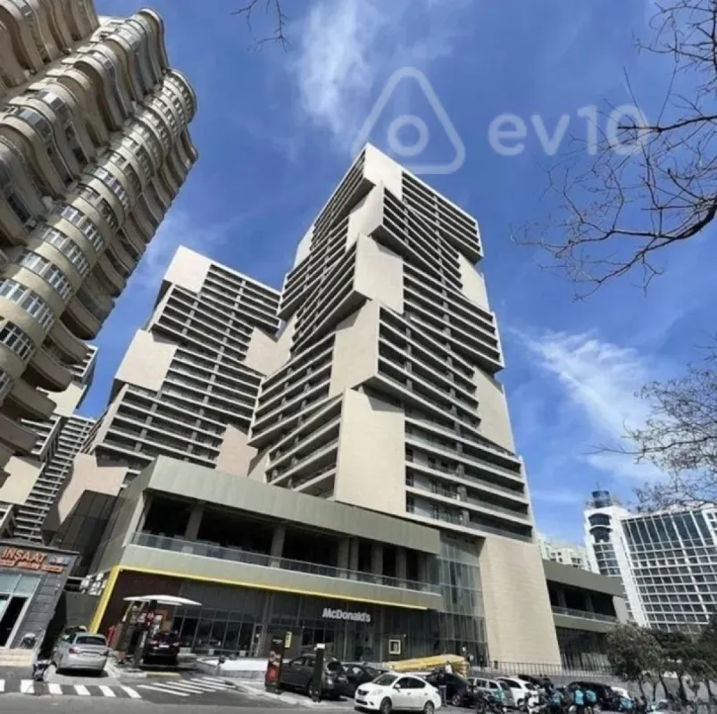 Kirayə verilir 2 otaqlı yeni tikili 64 m²