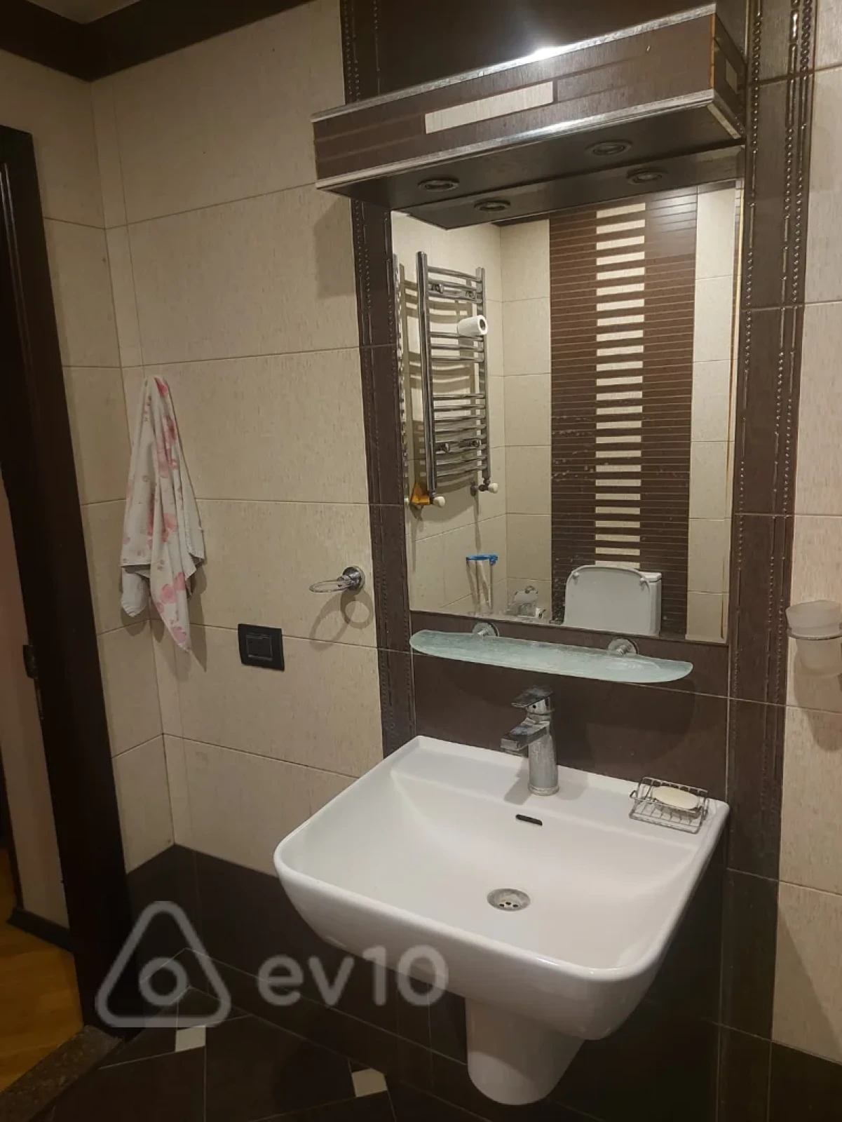 Kirayə verilir 2 otaqlı yeni tikili 82 m²