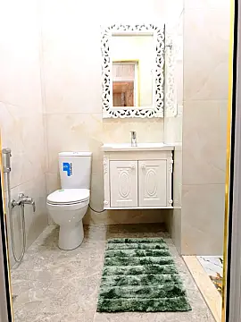 Kirayə verilir 2 otaqlı yeni tikili 75 m²