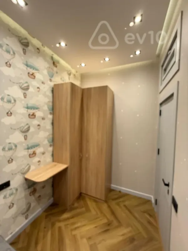 Kirayə verilir 3 otaqlı yeni tikili 75 m²